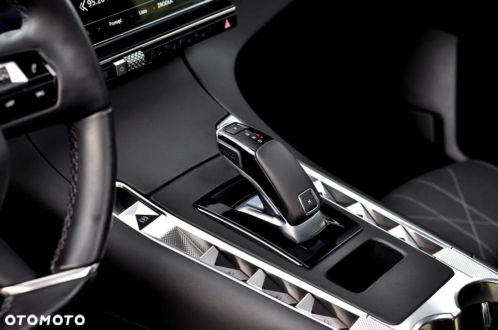 DS Automobiles DS 7 Crossback - 18