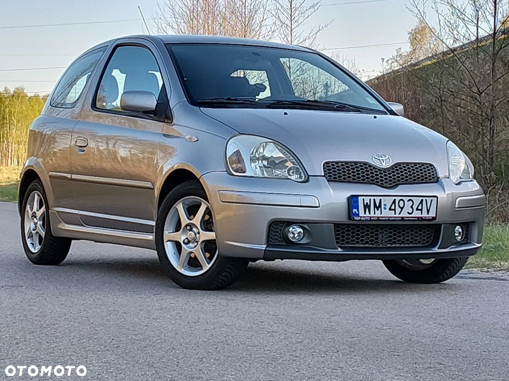 Toyota Yaris - 2