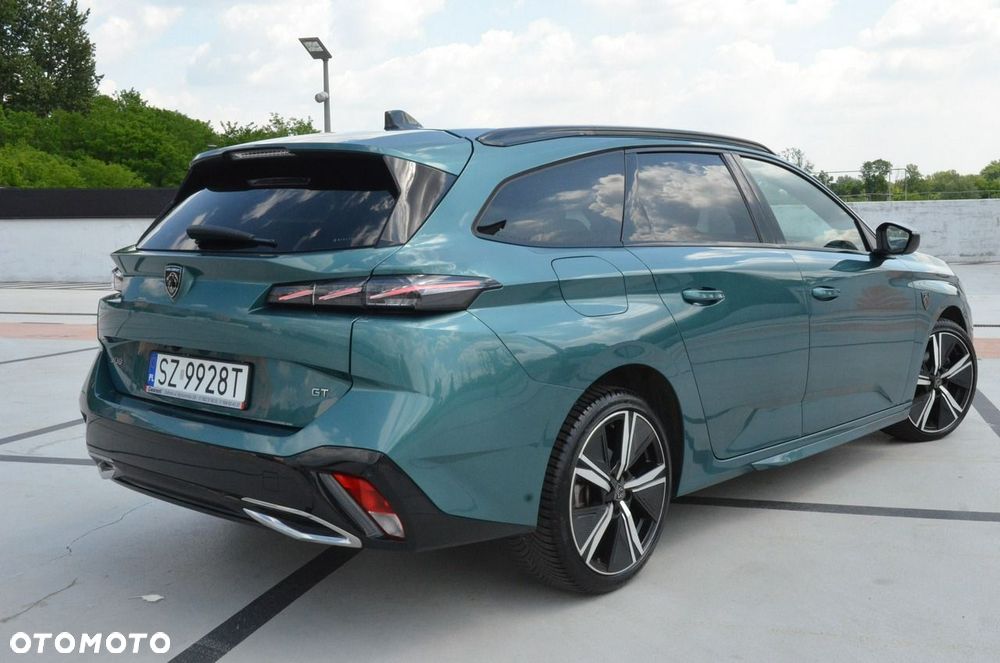 Peugeot 308 BlueHDi 130 EAT8 GT EXCLUSIVE - 16