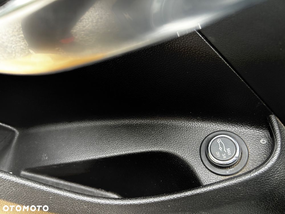 Opel Insignia 2.0 CDTI Executive S&S - 15