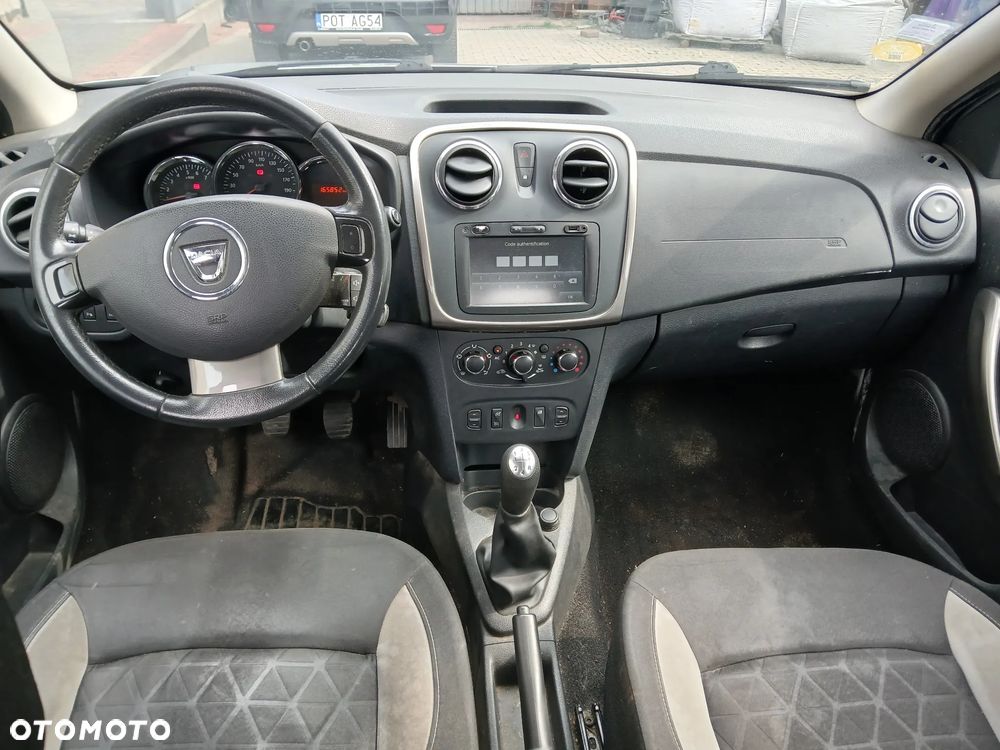 Dacia Sandero Stepway dCi 90 Prestige - 9
