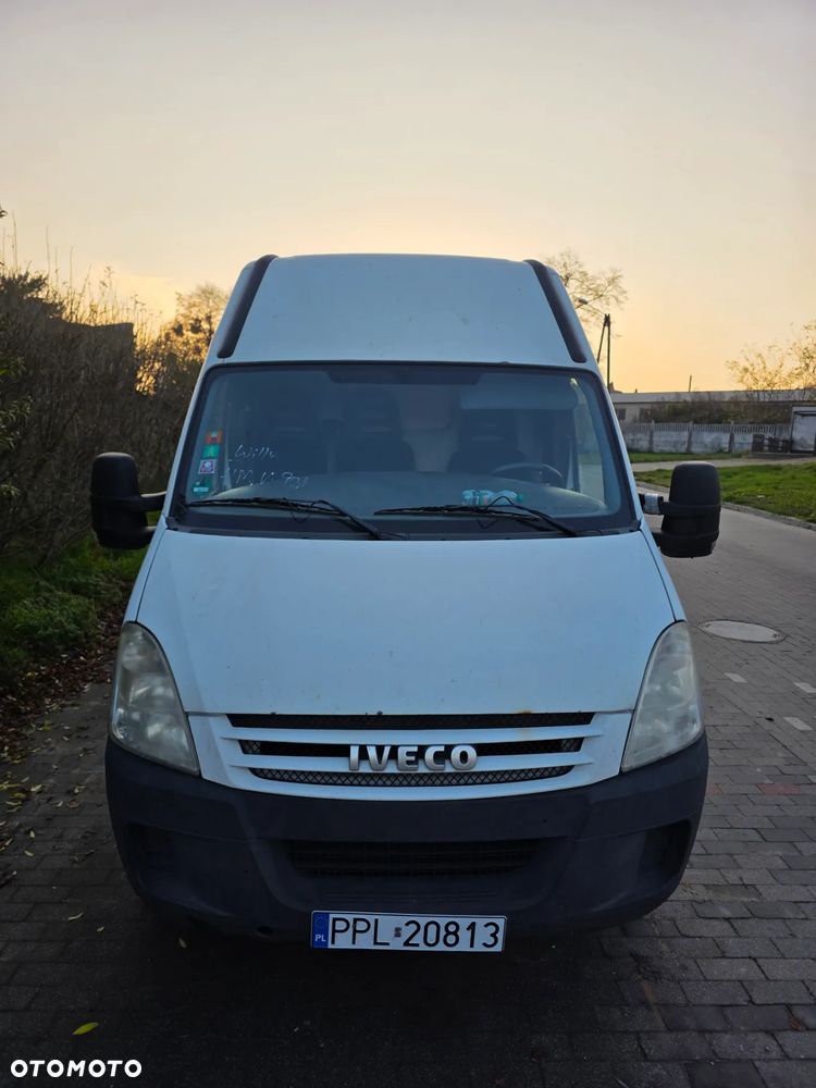 Iveco 35c12 - 3