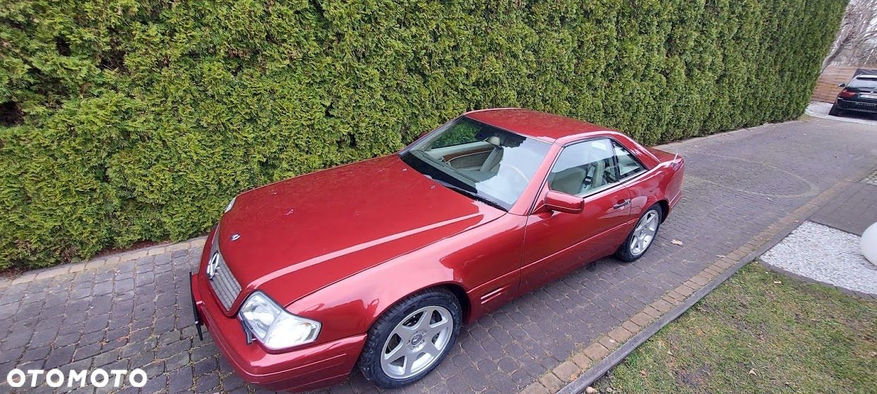 Mercedes-Benz SL - 1