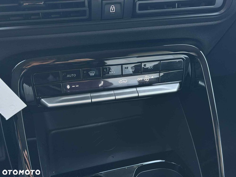 Citroën C3 1.2 mHEV Max - 16