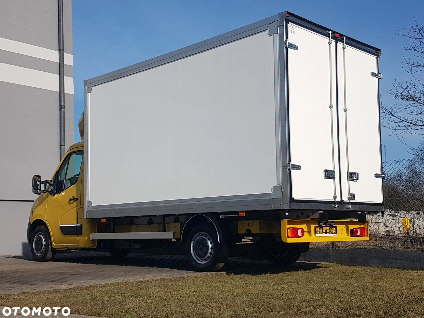 Renault MASTER KONTENER 8EP 4,21x2,23x2,22 KLIMA KRAJOWY MANUAL 6-BIEGÓW - 27