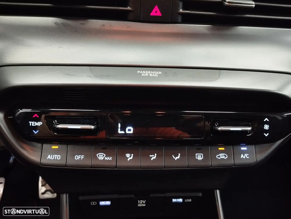 Hyundai Bayon 1.0 T-GDI Premium DCT - 30