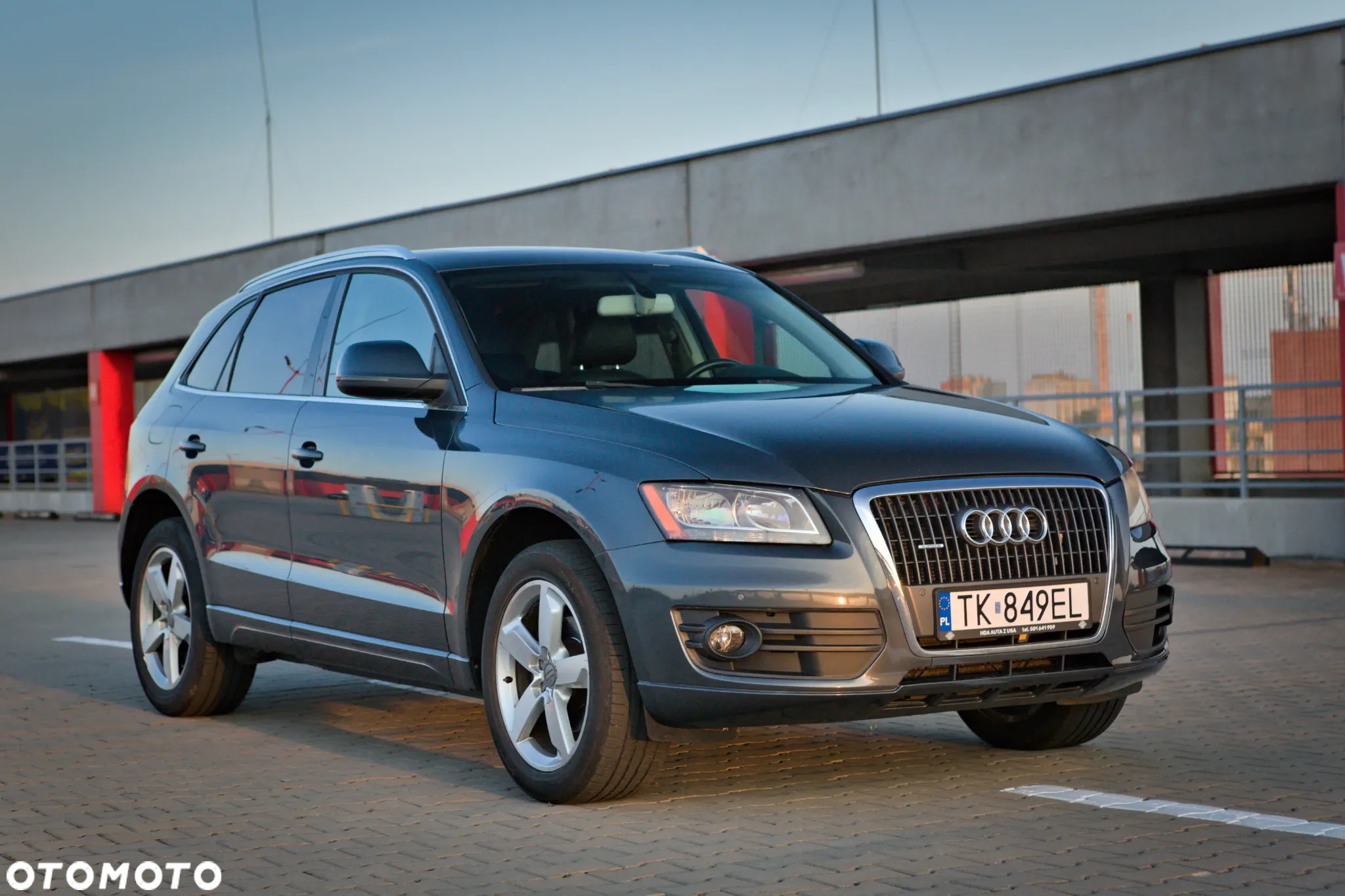 Audi Q5 3.2 FSI Quattro S tronic - 9