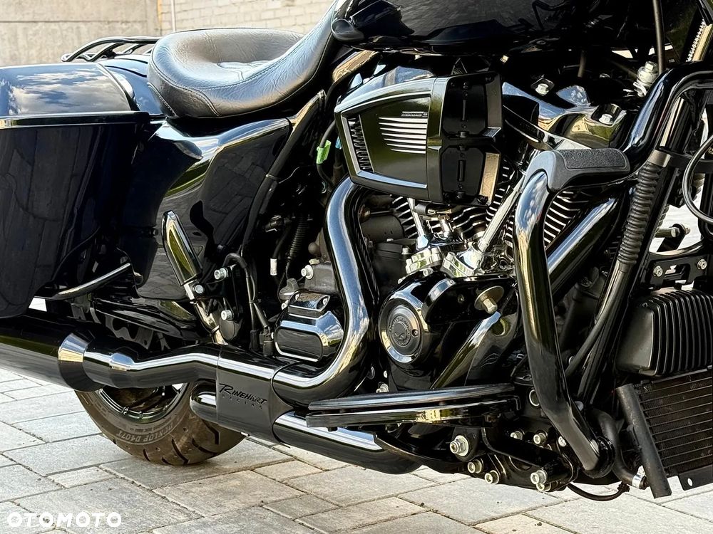 Harley-Davidson Touring Road King - 25