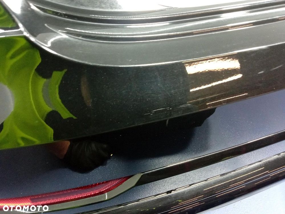 AUDI SQ8 Q8 4M8 ZDERZAK TYŁ 4M8807511 LY9T - 8