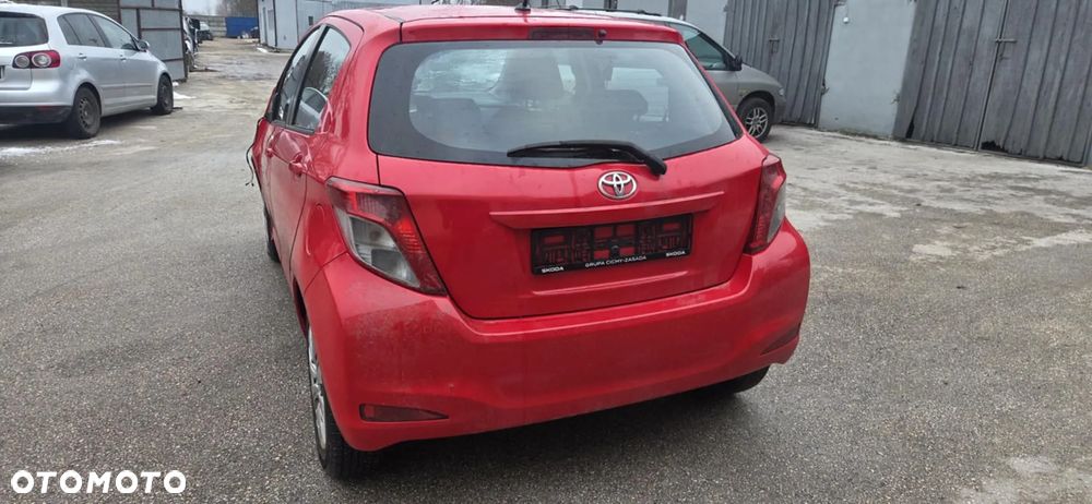 TOYOTA YARIS III 3P0 błotnik lewy tył - 2