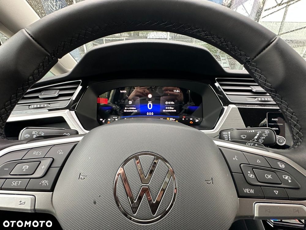 Volkswagen Touran 1.5 TSI EVO Comfortline Plus DSG - 17