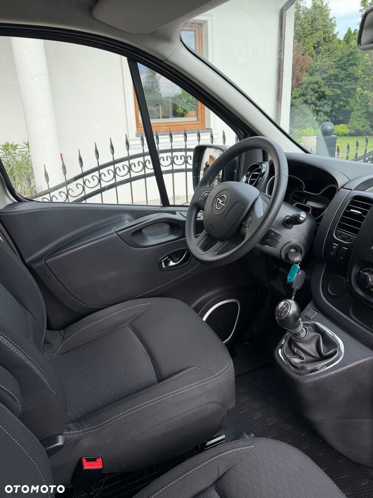 Opel Vivaro - 30