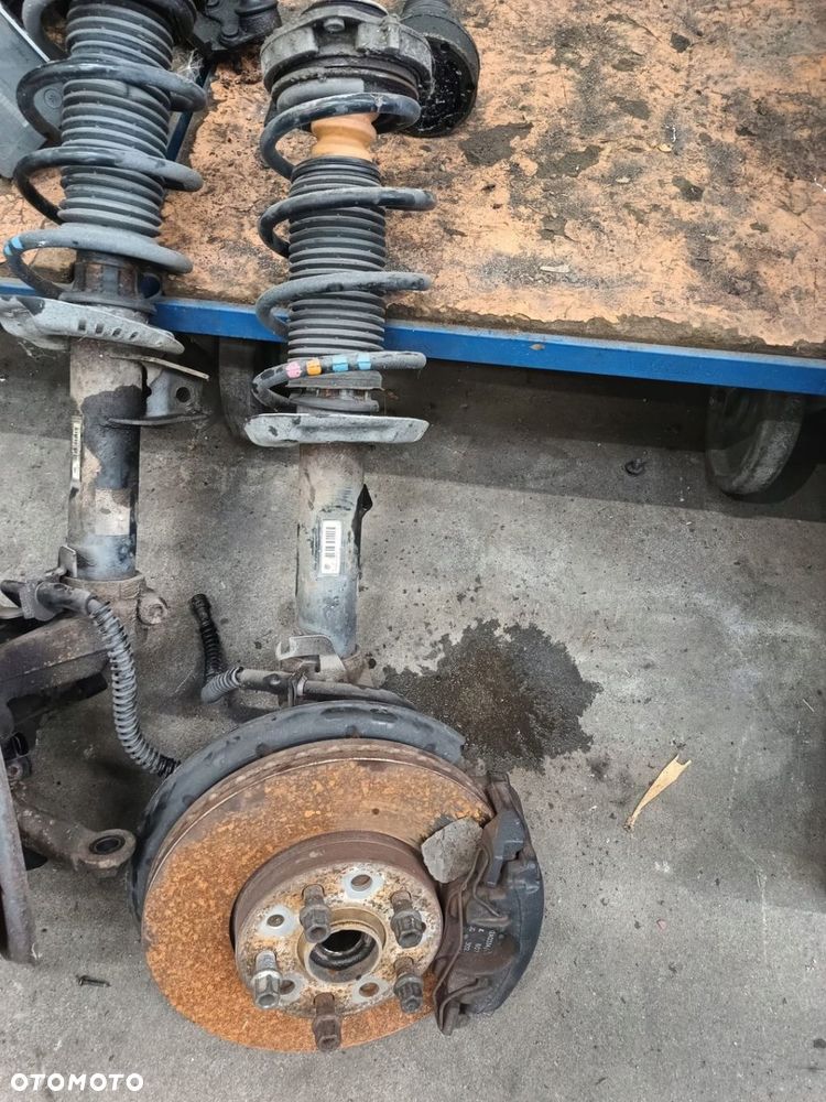 VW GOLF V PLUS 1.9 TDI MCPHERSON PRAWY LEWY - 1