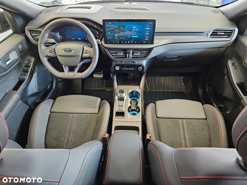 Ford Kuga 2.5 FHEV FWD ST-Line X - 23