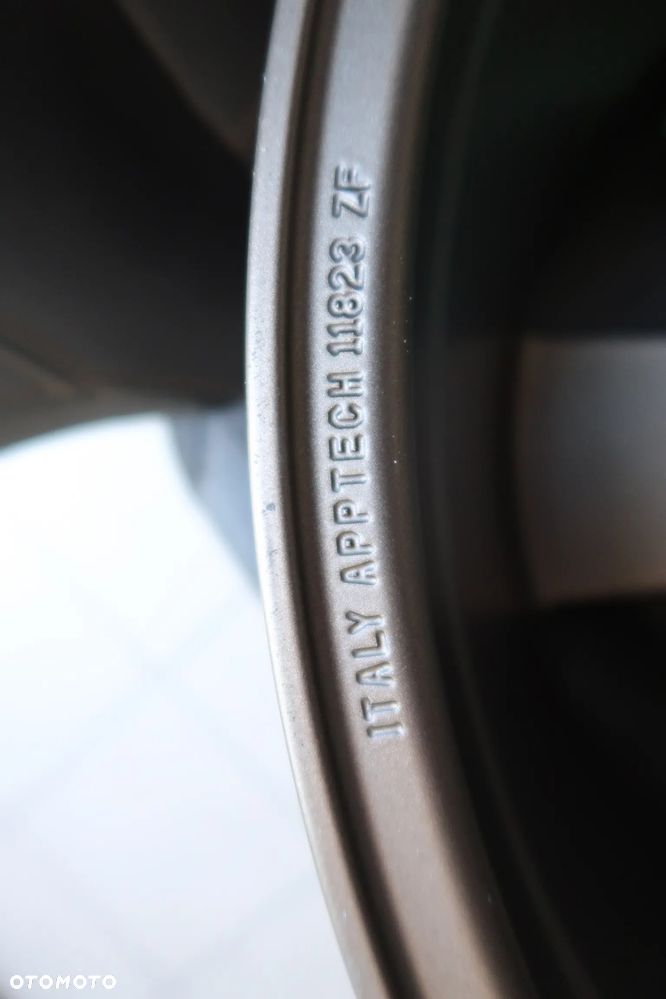 Felga Audi RS5 RS7 S5 S7 Kuta 8W0601025 9x20et22 - 8