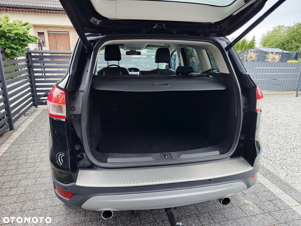 Ford Kuga 2.0 TDCi 4x4 Titanium - 25