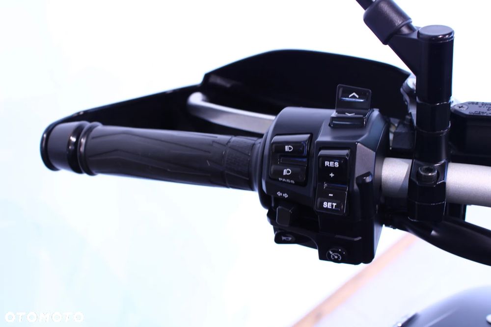 Yamaha Tenere - 9