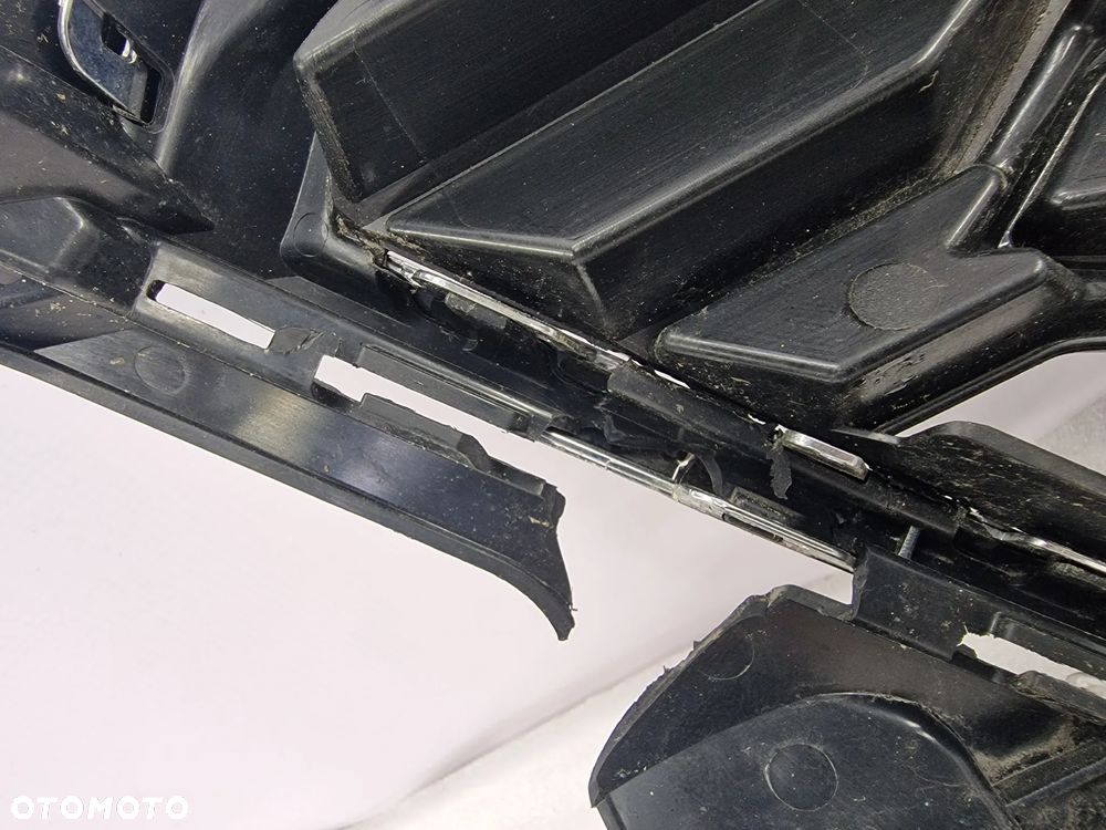 SEAT ARONA FR 6F9 17- ATRAPA / GRILL PRZEDNI PRZÓD , NR 6F9853654A , NR AUKCJI GR78 - 19