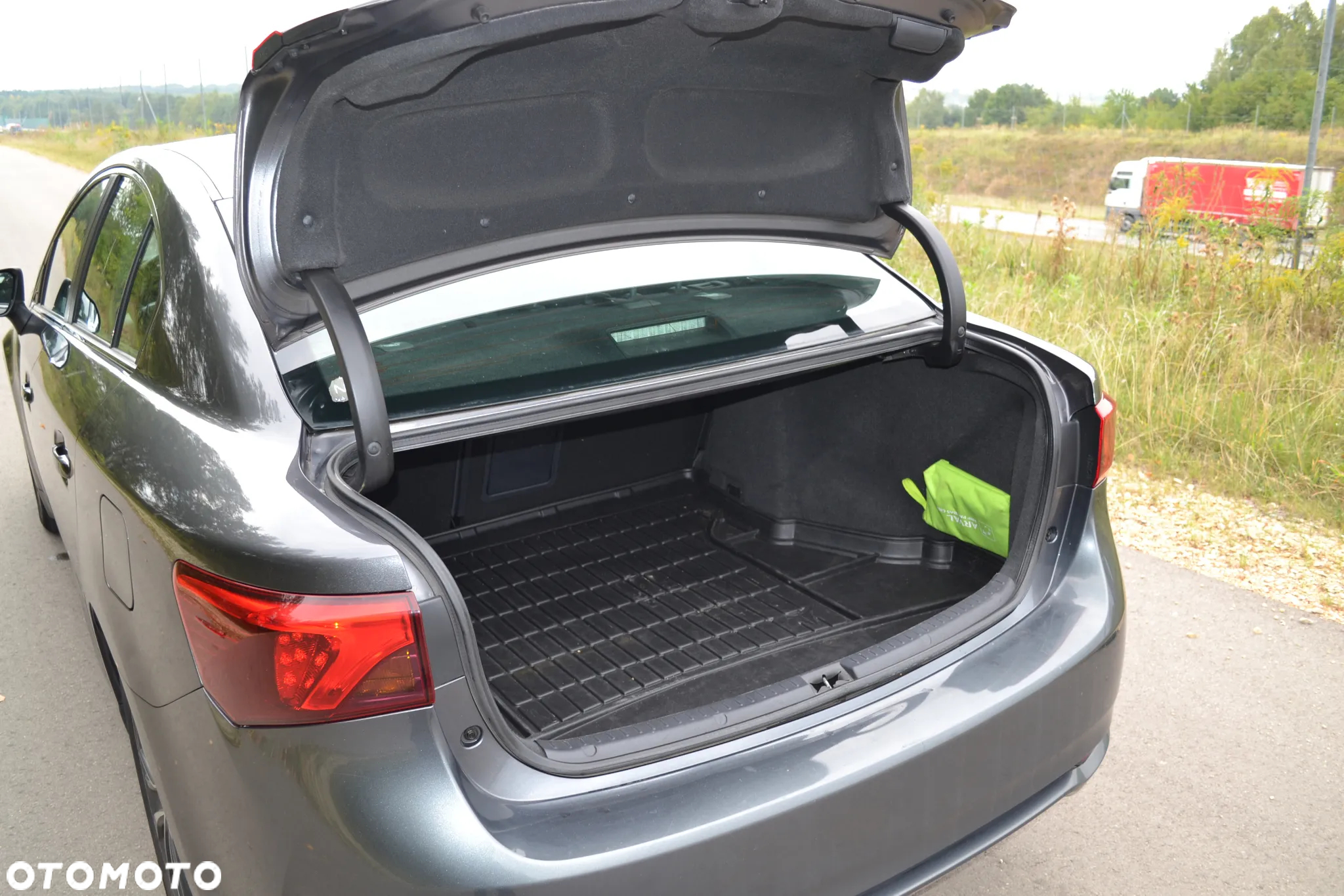Toyota Avensis 2.0 D-4D Active Business - 26