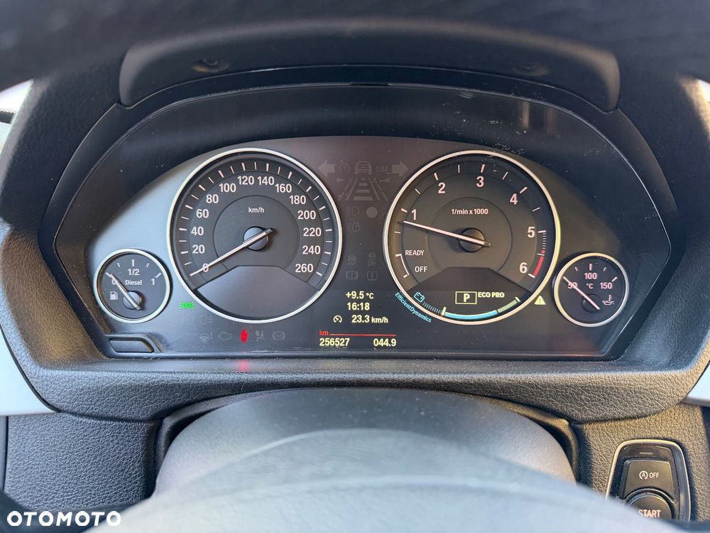 BMW Seria 3 320d Efficient Dynamics Edition - 19