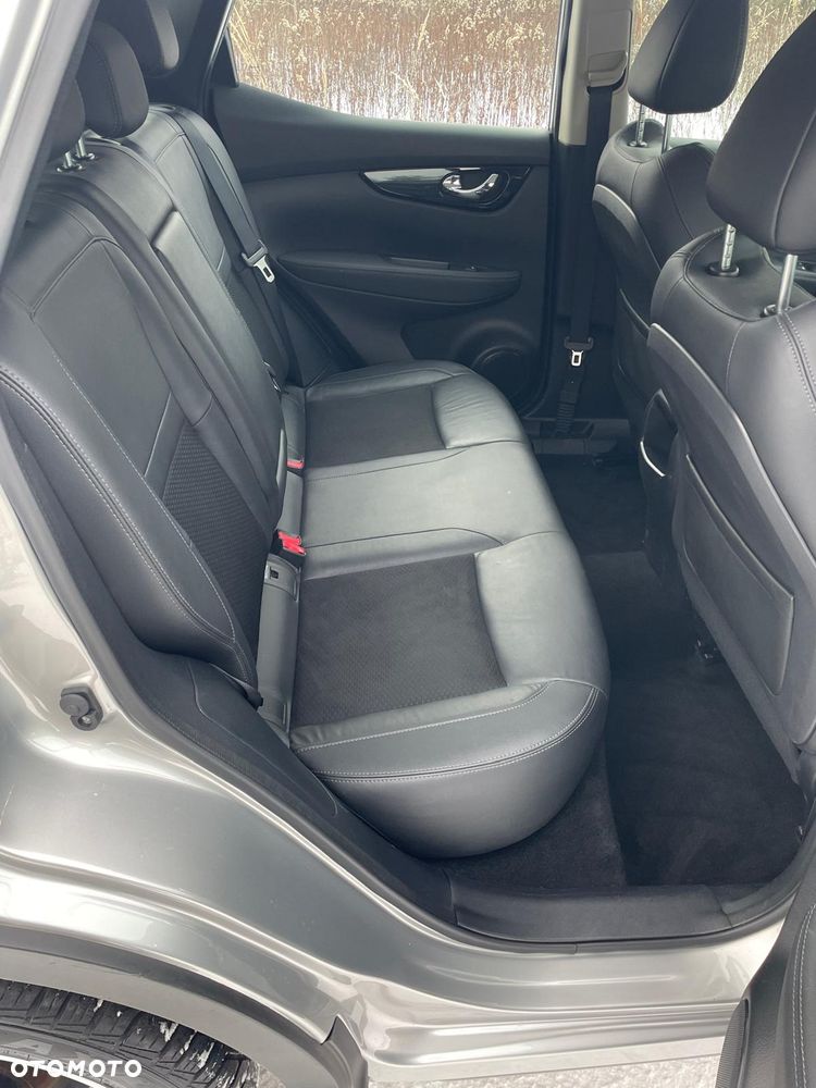 Nissan Qashqai 1.3 DIG-T DCT SHIRO - 20