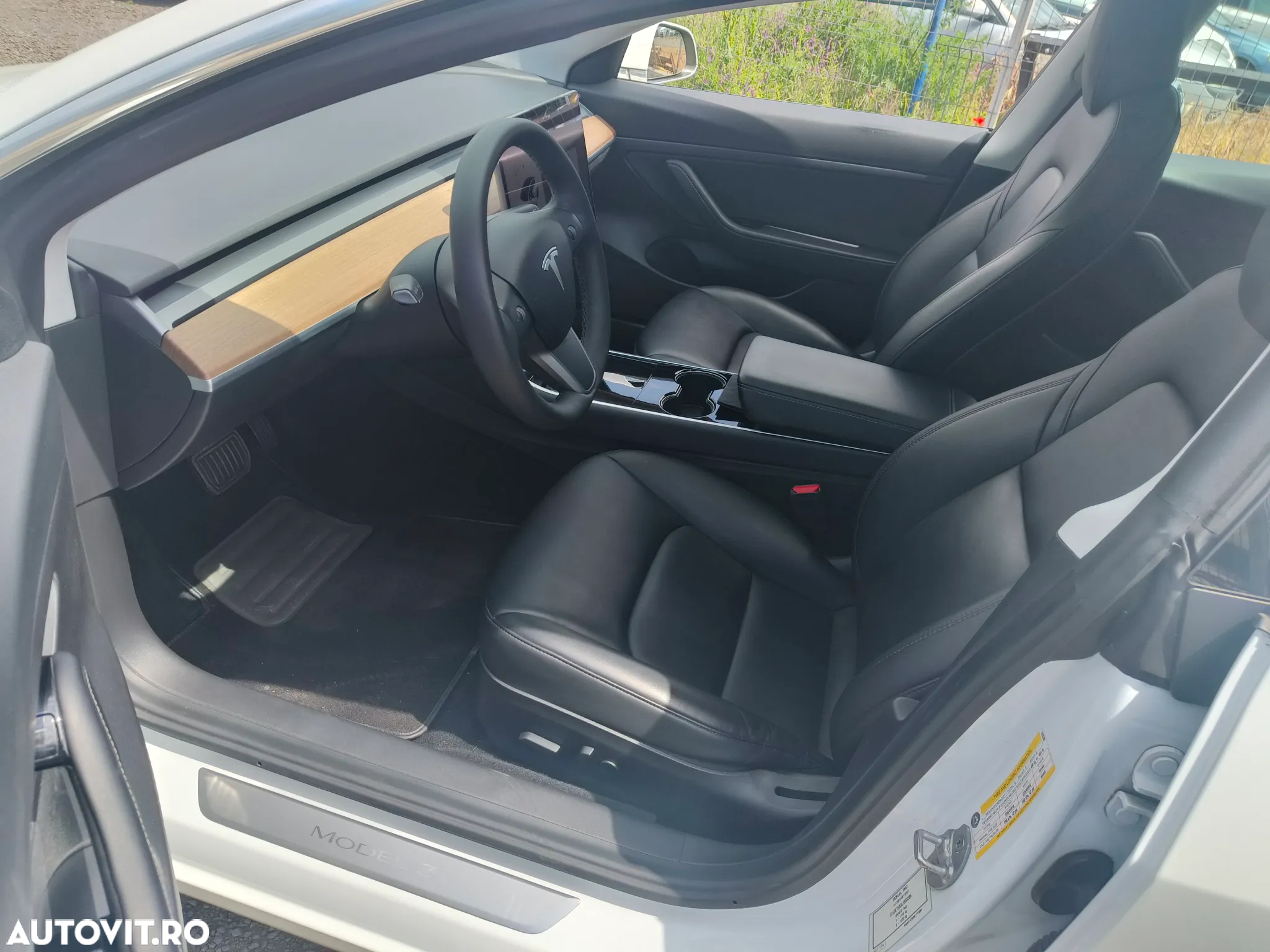 Tesla Model 3 Standard Reichweite Plus Hinterradantrieb - 8