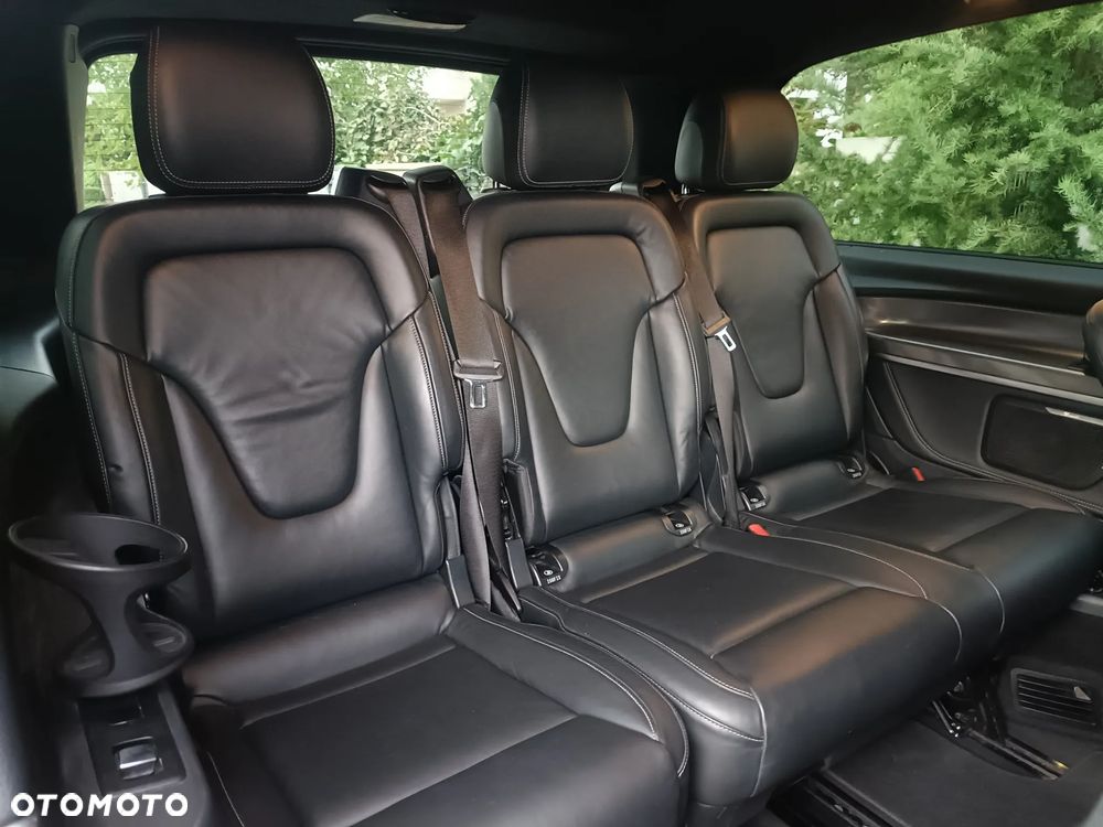 Mercedes-Benz Klasa V - 14