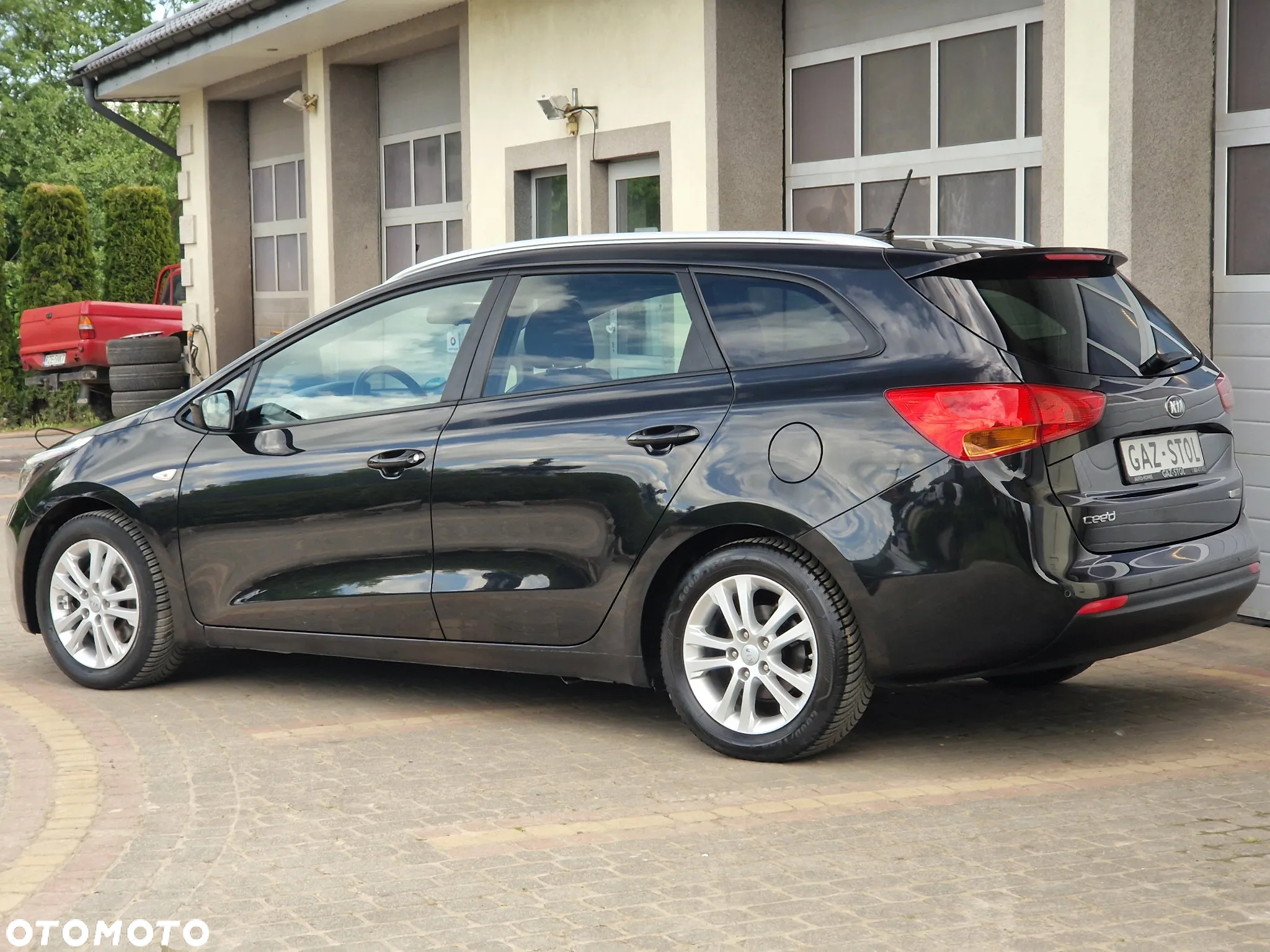 Kia Ceed 1.6 GDI Platinum Edition - 9