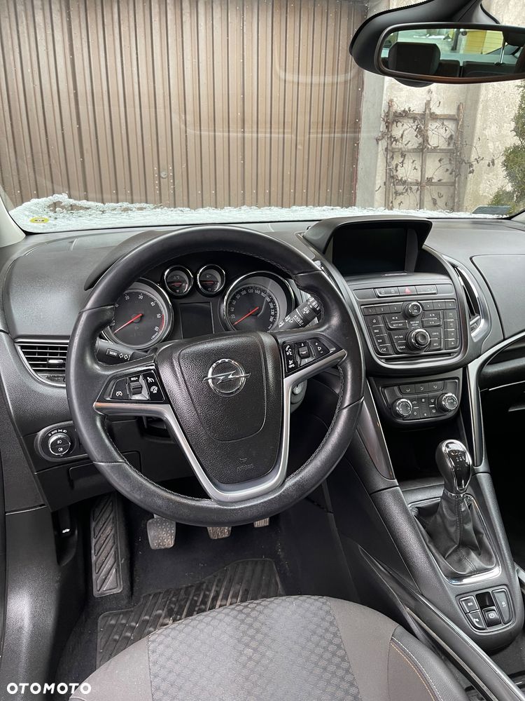 Opel Zafira - 6