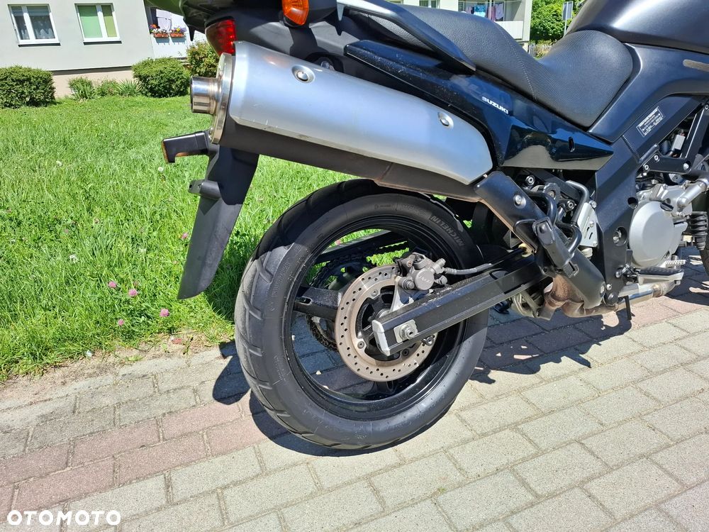 Suzuki DL - 19