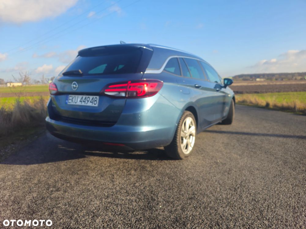 Opel Astra 1.4 Turbo Start/Stop Innovation - 2