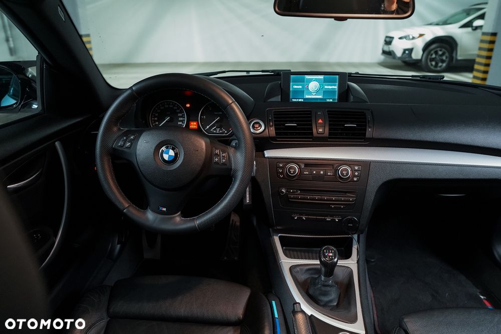 BMW Seria 1 123d Edition Sport - 10