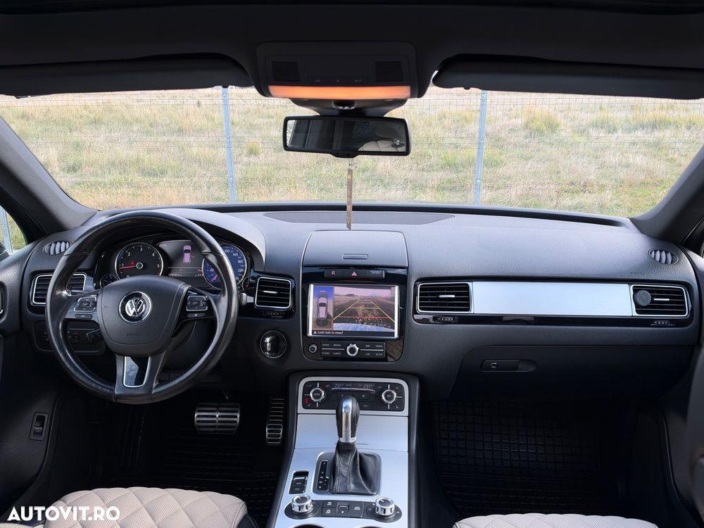 Volkswagen Touareg - 7