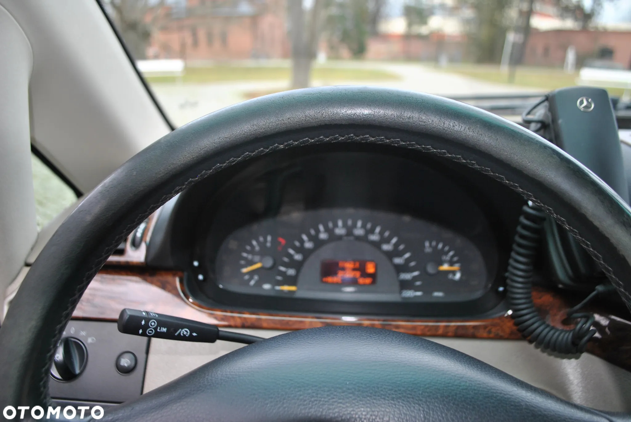 Mercedes-Benz Inny - 10