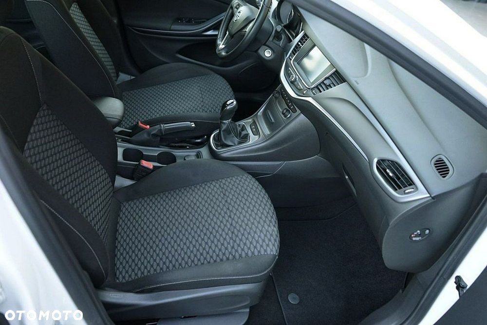 Opel Astra - 15