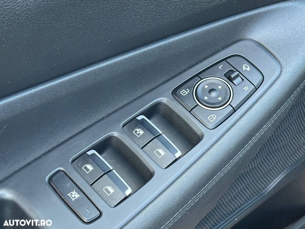 Hyundai Santa Fe - 23