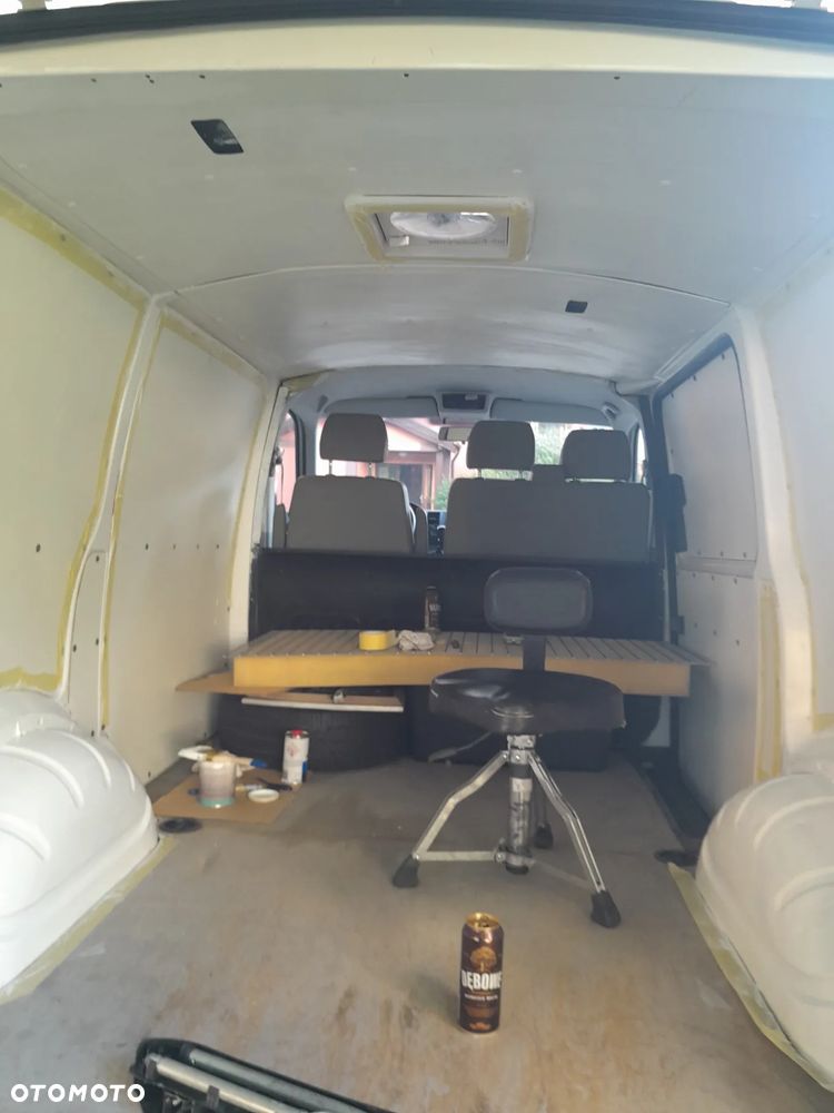 Volkswagen Transporter T5 TDI L1H1 - 25