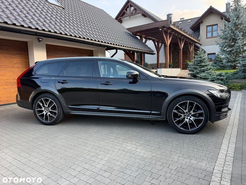Volvo V90 Cross Country - 7