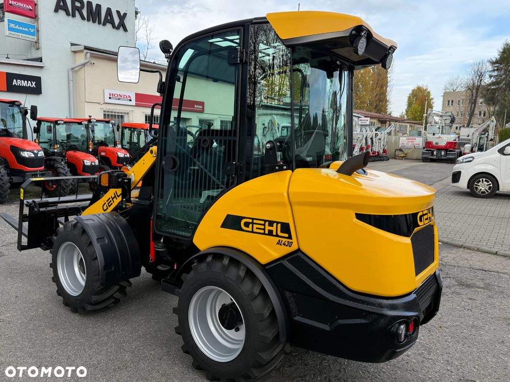 Gehl AL430 - 6
