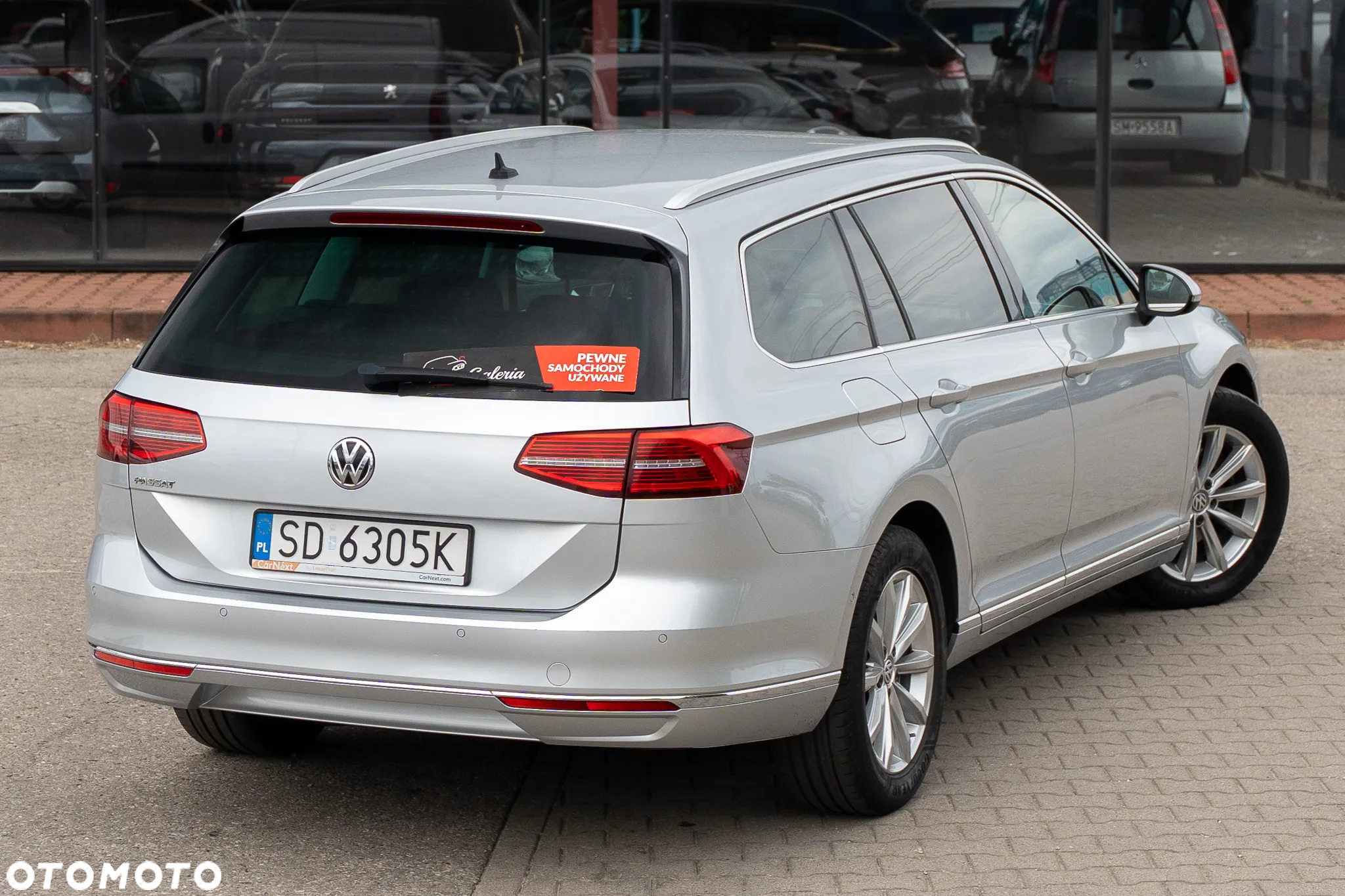 Volkswagen Passat 2.0 TDI BMT Comfortline - 8