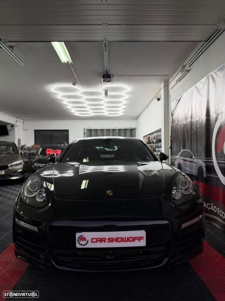 Porsche Panamera S E-Hybrid - 1