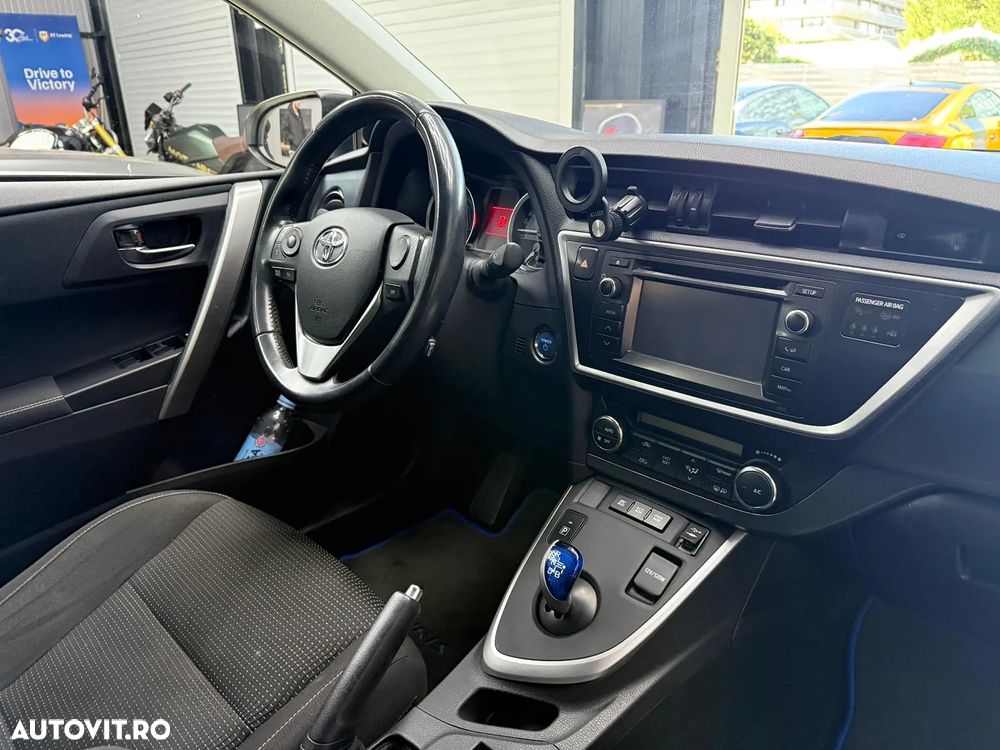 Toyota Auris - 26