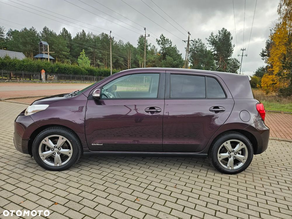 Toyota Urban Cruiser 1.33 Sol - 4