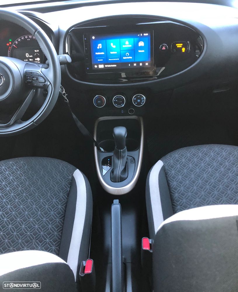 Toyota Aygo X 1.0 Envy CVT - 22