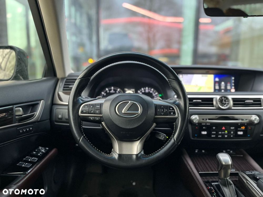 Lexus GS - 14