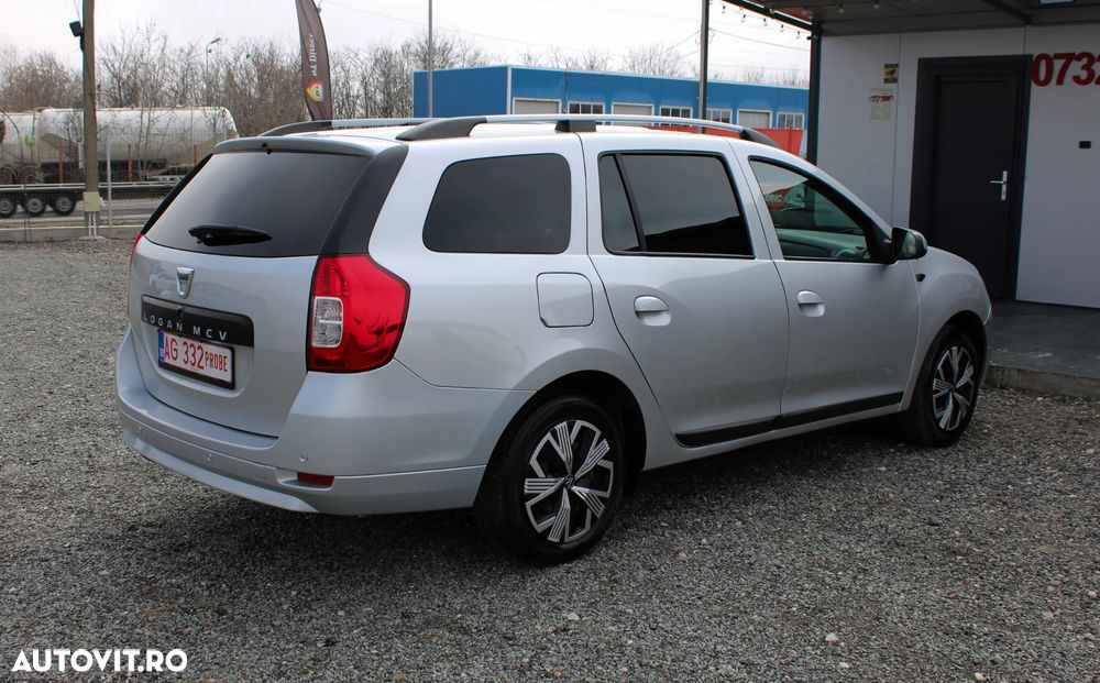 Dacia Logan TCe 90 S&S Laureate - 13