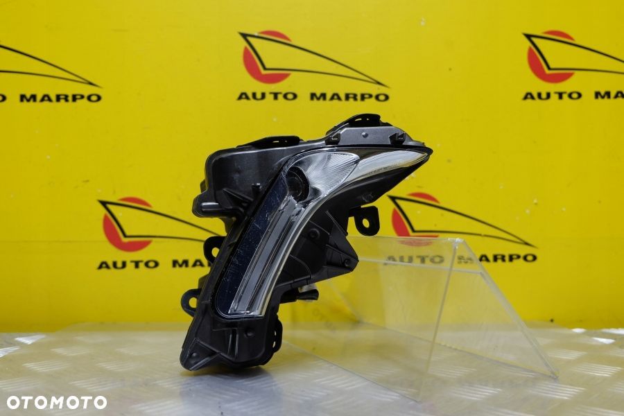 LEXUS LS LS460 2013- HALOGEN LAMPA LED DRL R USA - 2