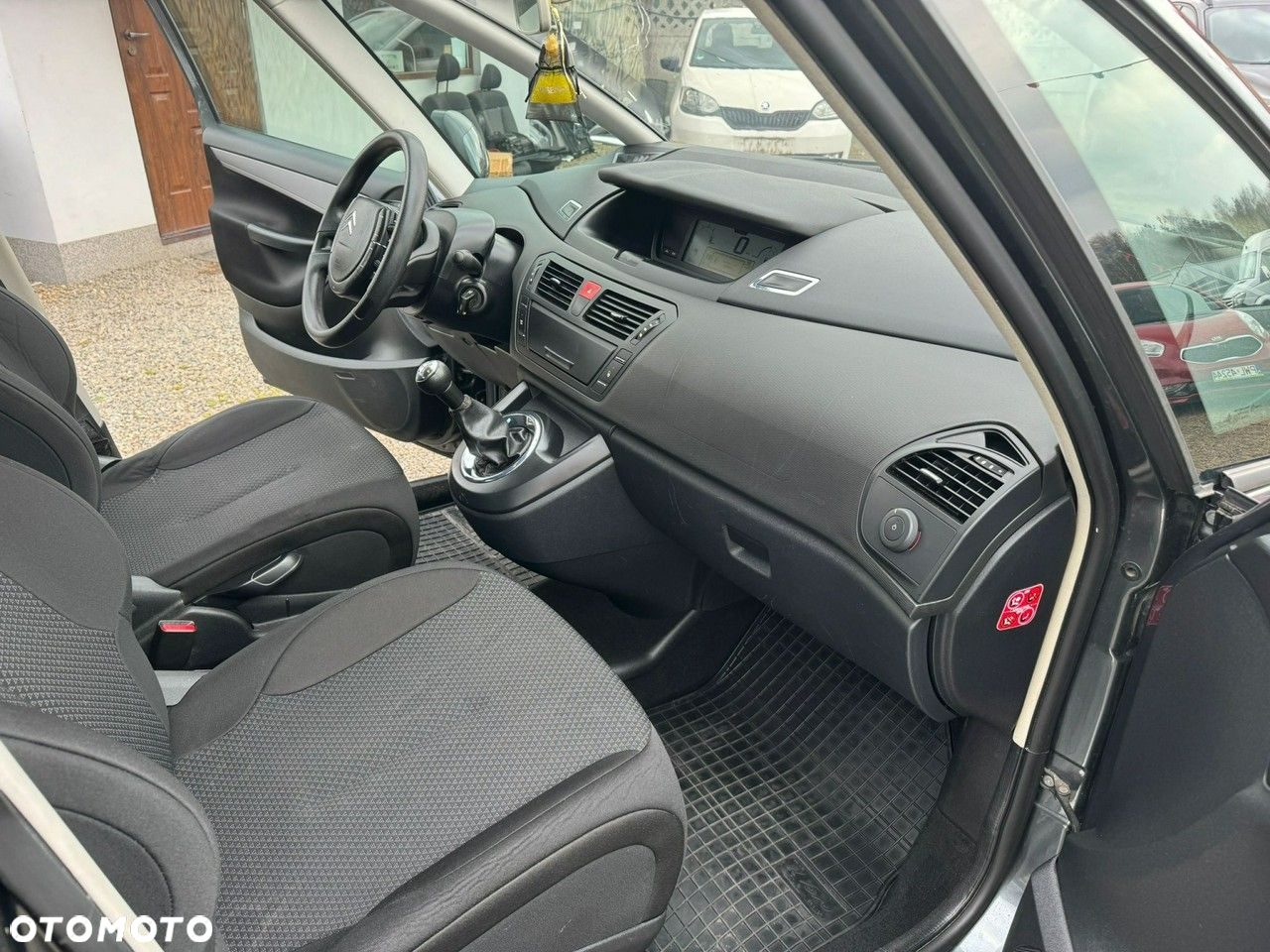 Citroën C4 Picasso - 6