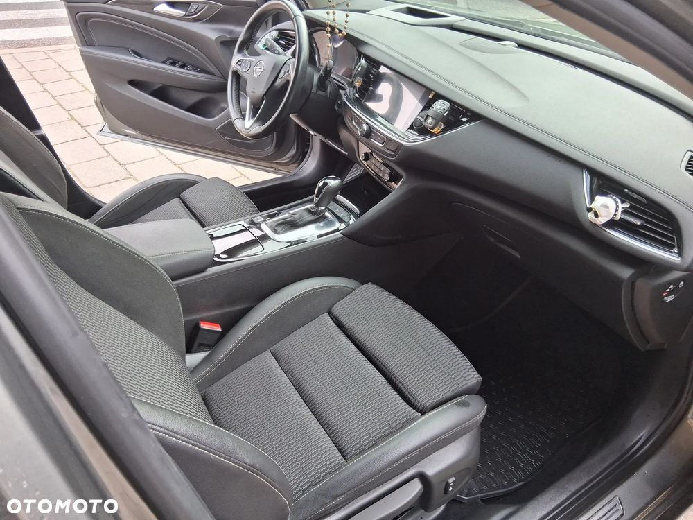 Opel Insignia 1.5 T GPF Elite S&S - 12