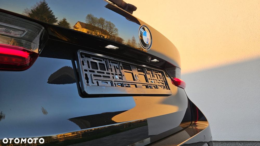 BMW Seria 3 M340i xDrive sport - 21